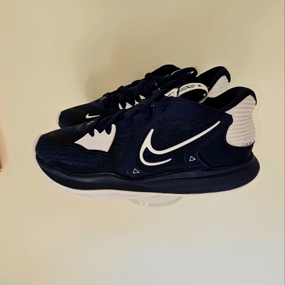 Nike Kyrie Low 5